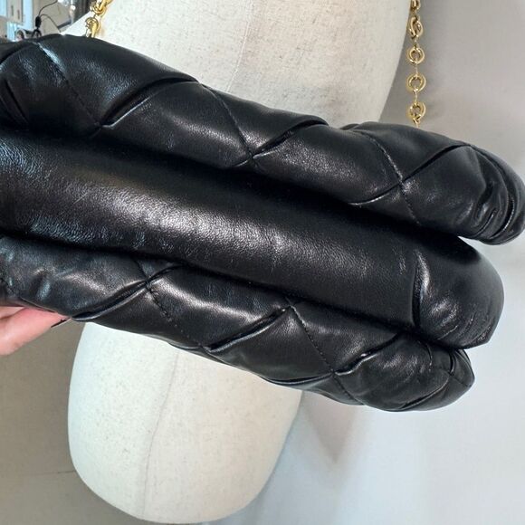 Loewe Puffer Goya Pleated Shiny Lambskin - Black NWT - Picture 6 of 10